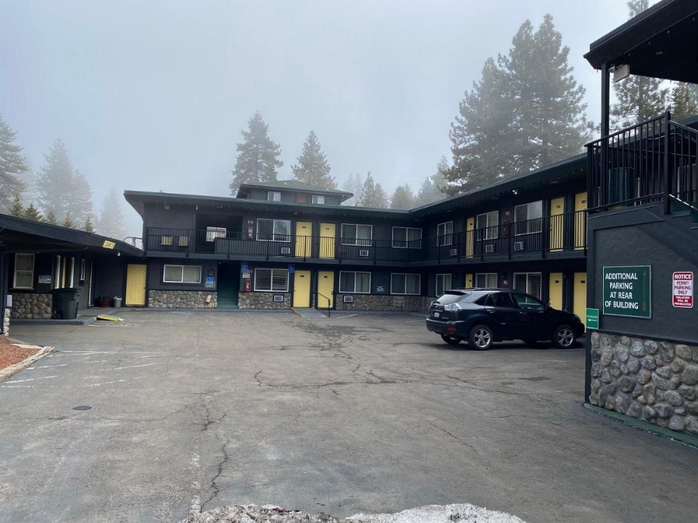 Secrets Inn Lake Tahoe Image 37