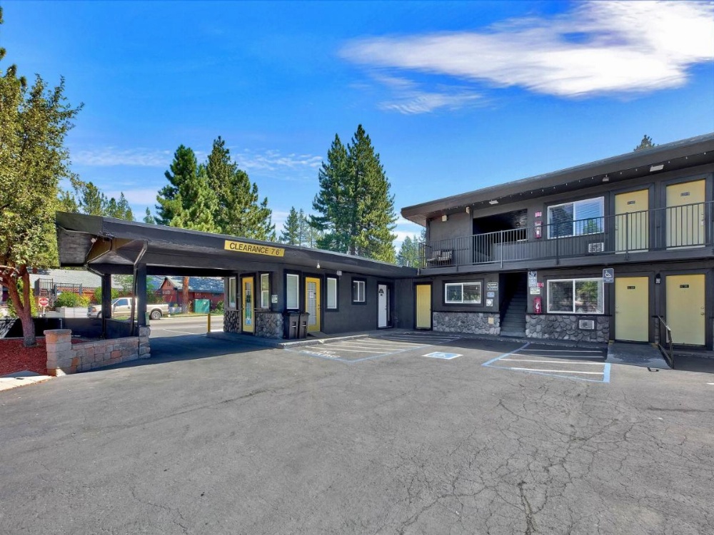 Secrets Inn Lake Tahoe Image 47