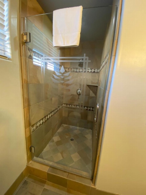 Secrets Inn Lake Tahoe image 8